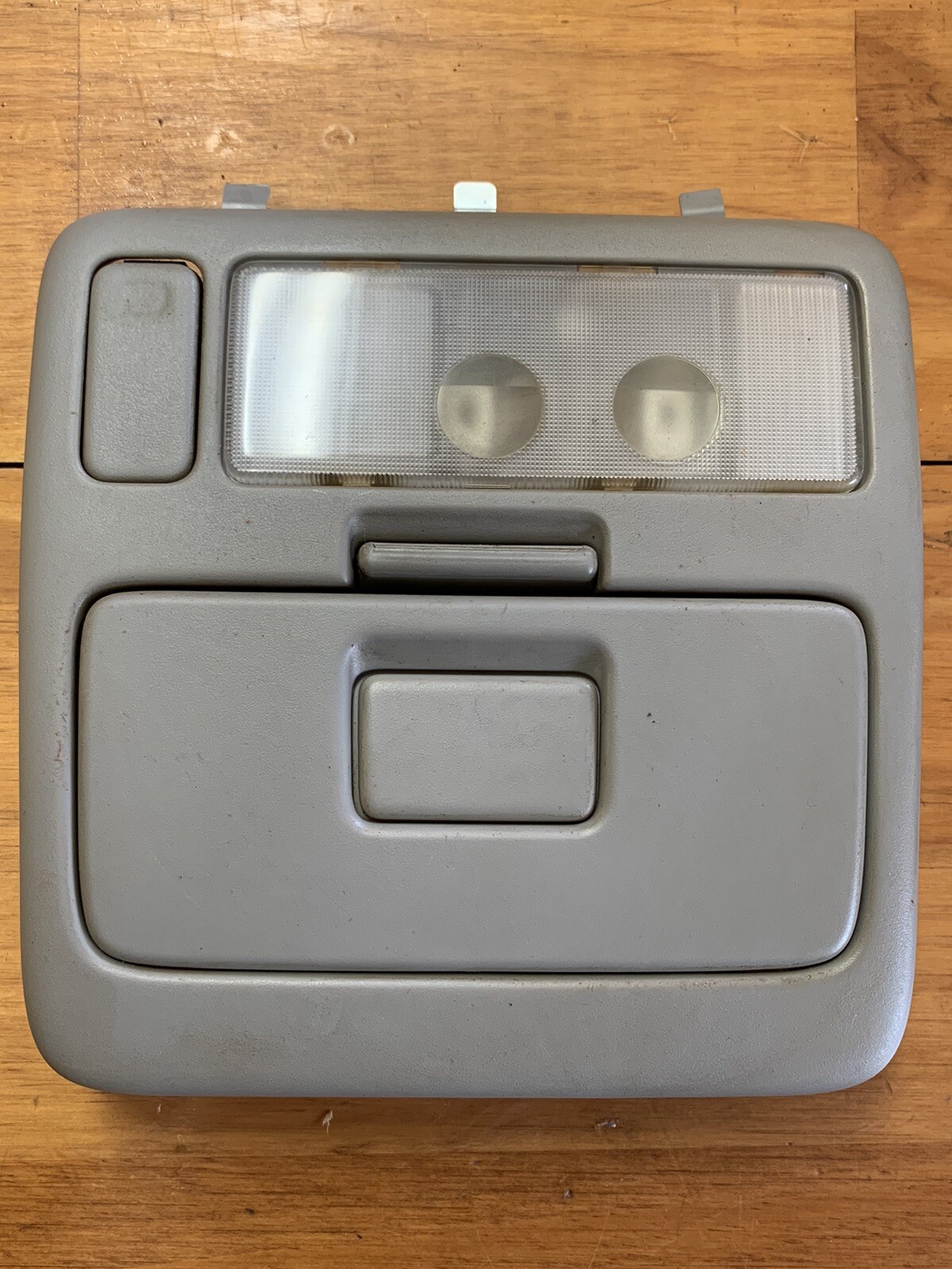 04 05 Toyota Rav4 Overhead Console Dome Map Light eBay