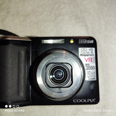 Nikon COOLPIX P60 8.1MP Digital Camera 2.5