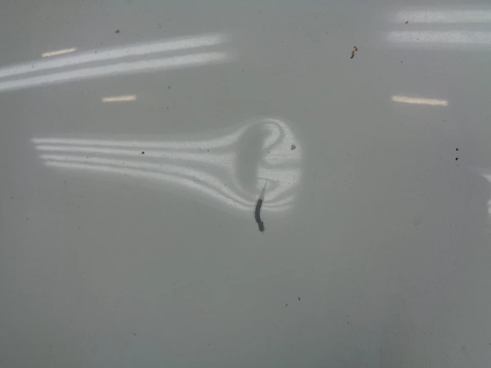 1999-2005 SAAB 9-5 Front Hood Bonnet Cover White OEM DK811273 Foto 3 de 4