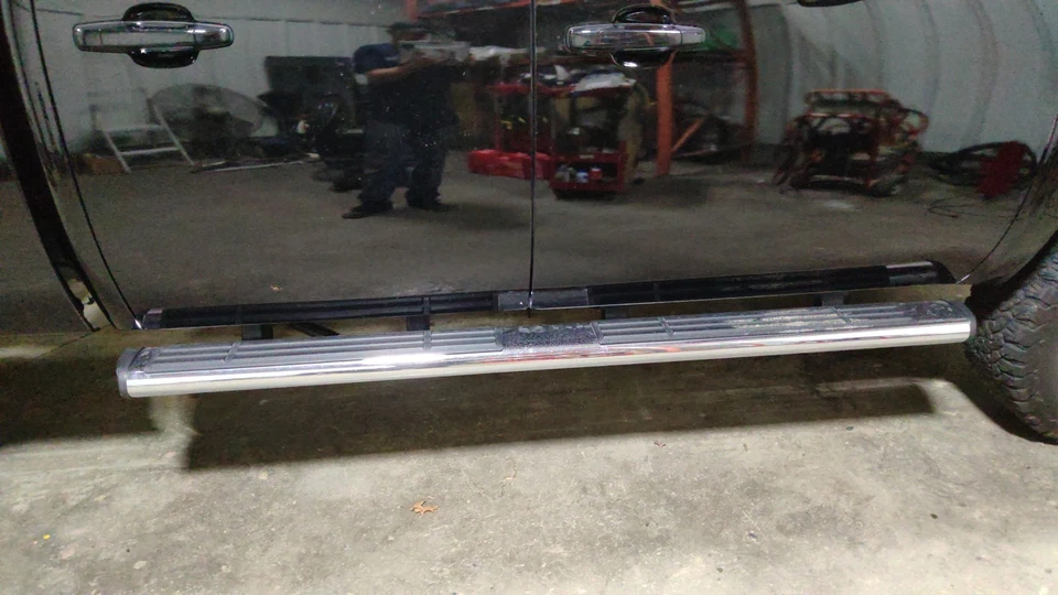 07-13 Silverado Sierra OEM Right Passenger Running Board Chrome Nerf Bar - Image 2 of 4