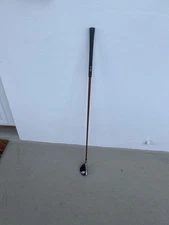 Used Ping G10 RH 18 Degree Hybrid With Graphite Stiff Flex.