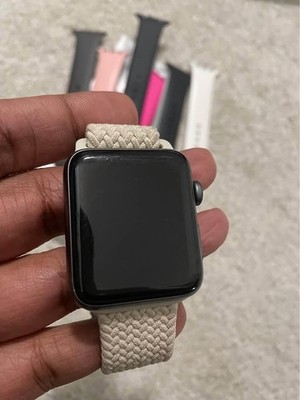 Apple Watch Series 3   Works Great   Ready to Use