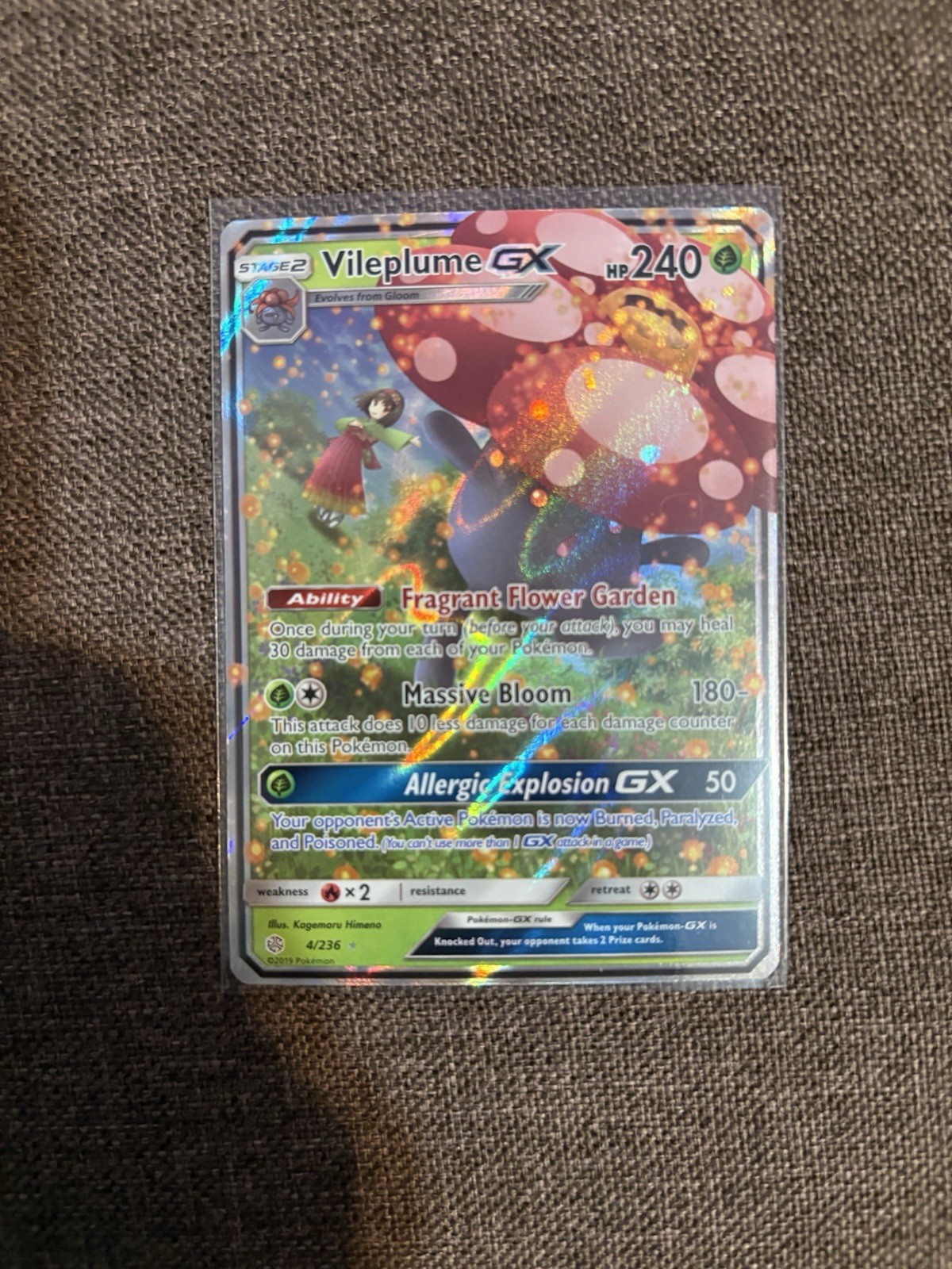 Pokémon Vileplume GX Ultra Rare Holo Full Art SM: Cosmic Eclipse 4/236 HP 240