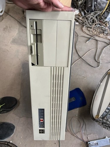 Vintage LS-286 Computer Tower Intel 80286 Key Lock & Reset Button UNTESTED