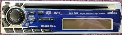 Clarion BD216 AM/FM/CD Player with Sleeve and Harness * TESTED & WORKING *