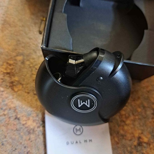 NEW Nautilus Black Bluetooth TWS Dual MM - Picture 5 of 9