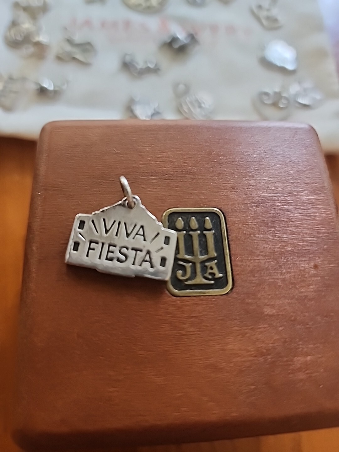 JAMES AVERY VIVA FIESTA Sterling Silver Charm Gem