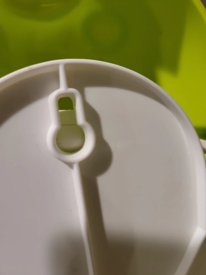 Luz Nocturna Ikea Ladybug SMILA Infantil Infantil Verde Lima. Usado solo una semana. Foto 3 de 3