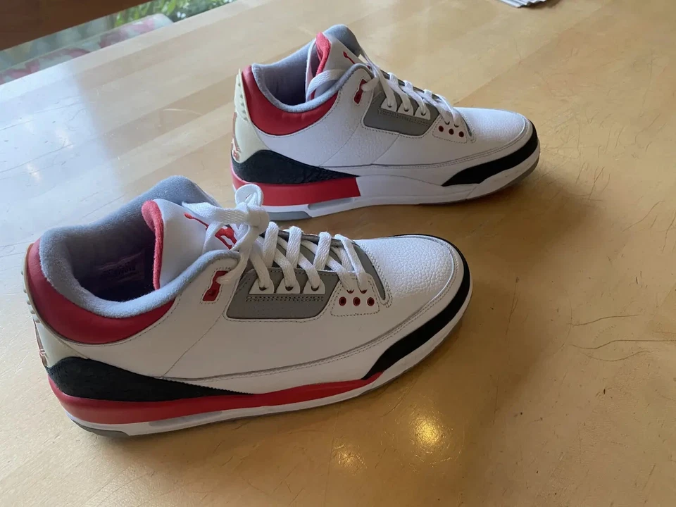 Air Jordan 3 Retro “Fire Red” 2007 – DS – Size 11.5 – OG Classic - Image 4 of 4