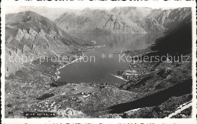 Kotor Montenegro Boka Kotorska Bucht von Kotor Gebirgspanorama