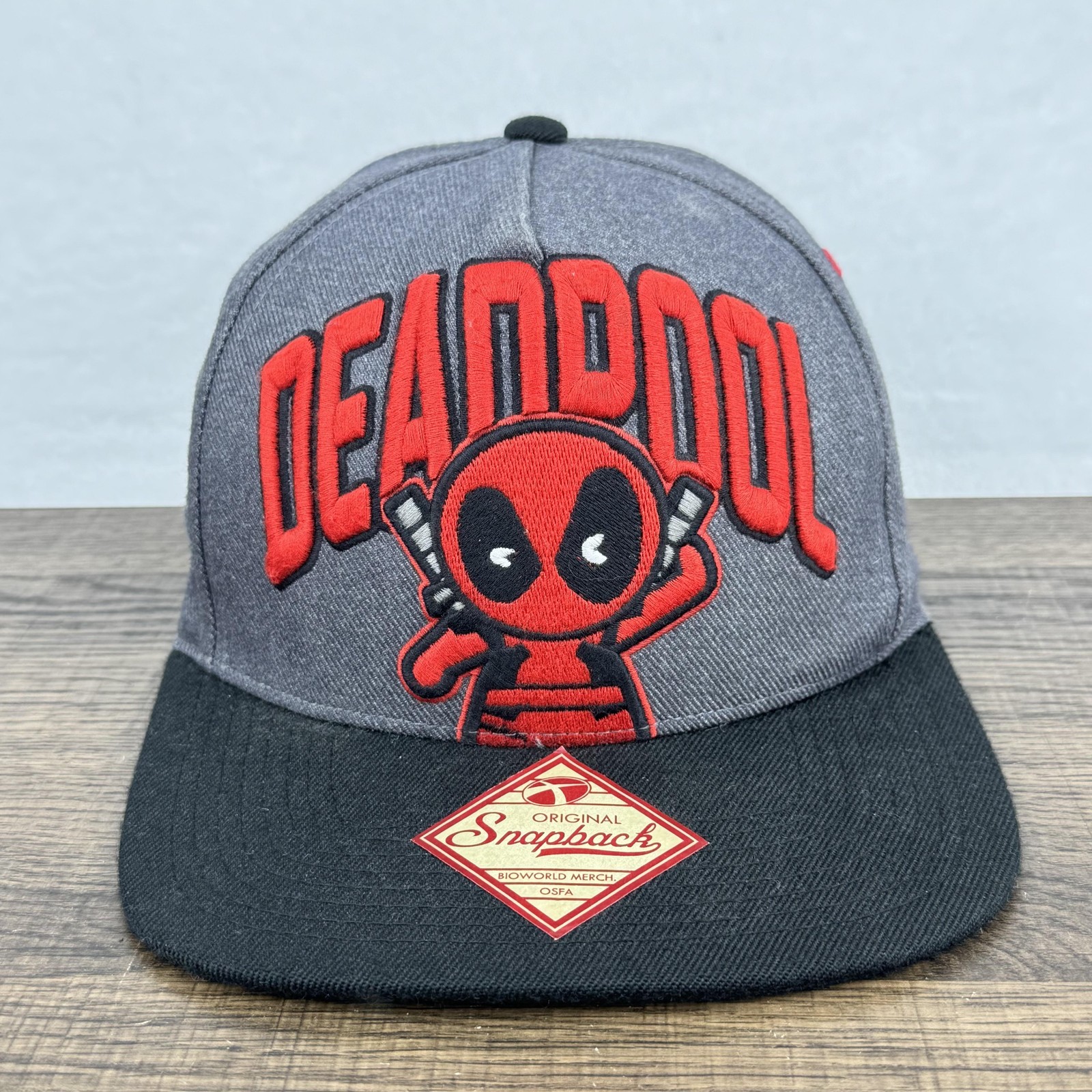 Deadpool Hat Cap Snap Back One Size Gray Black Re… - image 1