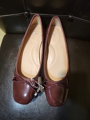 Time & Tru Womans Dress Shoes Pumps size 10 NWT