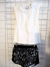 Women's Lot of 2 AVI White Top  Under Armour Black Running Shorts Sz XS