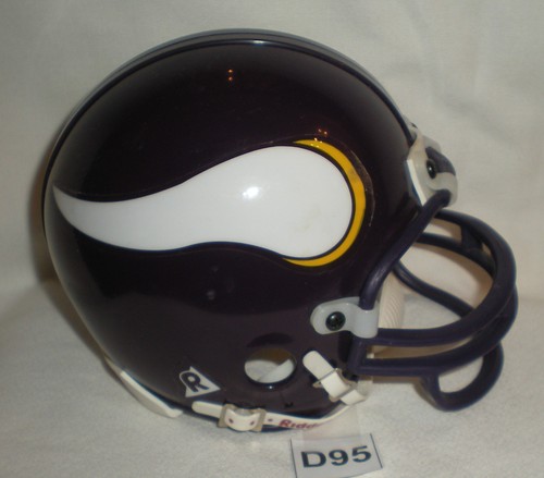 Riddell Minnesota Vikings VSR4 Mini Helmet 3 5/8 (D-95) - Used - No Box