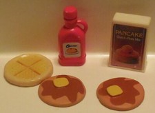 KITCHEN LITTLES BARBIE TYCO MATTEL MINIATURE FOOD BREAKFAST PANCAKES SYRUP LOT