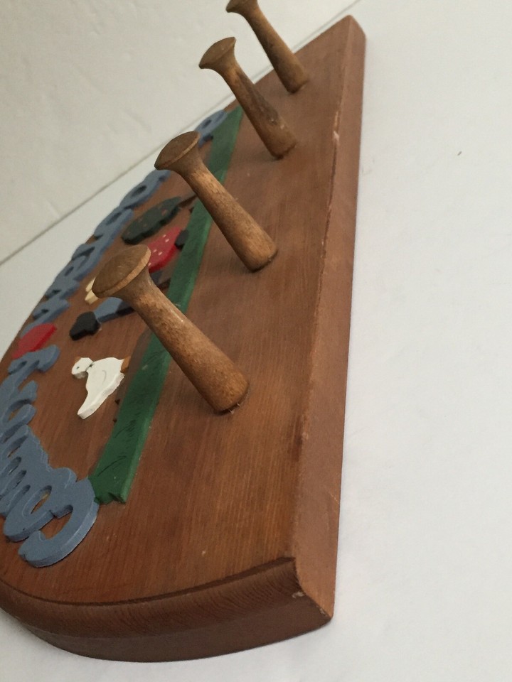 Country Themed Wooden Wall Mounted