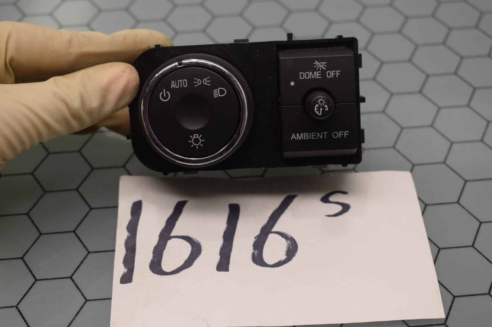 13 14 15 16 17 Buick Enclave Headlight Switch Control Power #1616-S