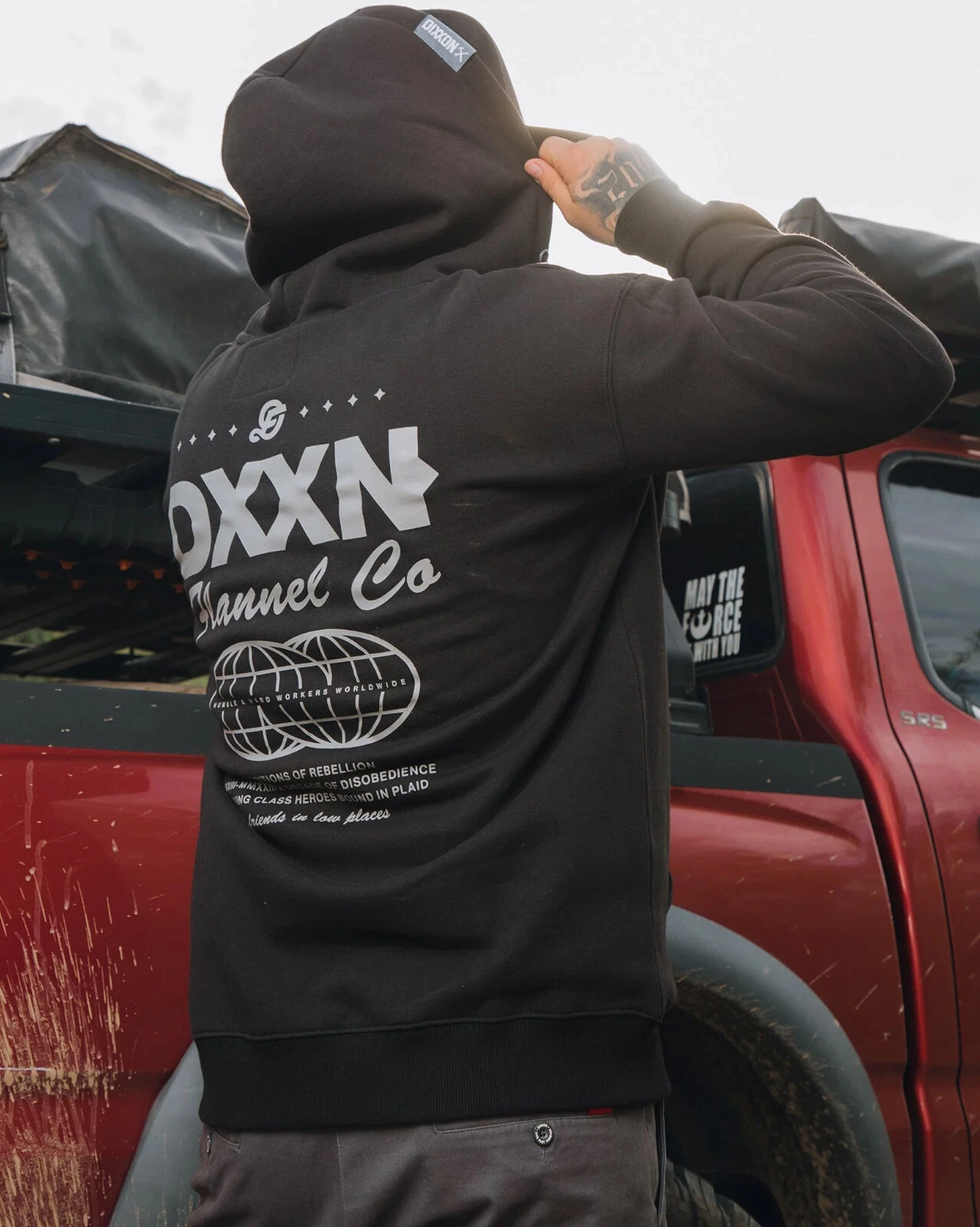 NWT Dixxon Flannel Black & Gray Tech Full Zip Hoodie Sweatshirt