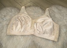 Playtex 18 Hour All Around Smoothing Wirefree Bra Womens 44DD Light Beige 4395