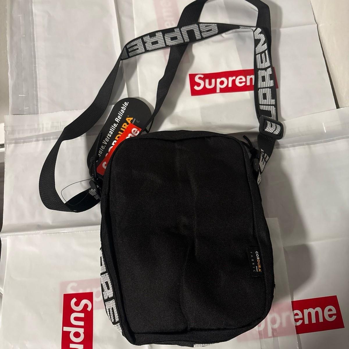 バッグ Supreme shoulder bag 18ss Supreme Shoulder Bag (SS18) Black - SS18 - US