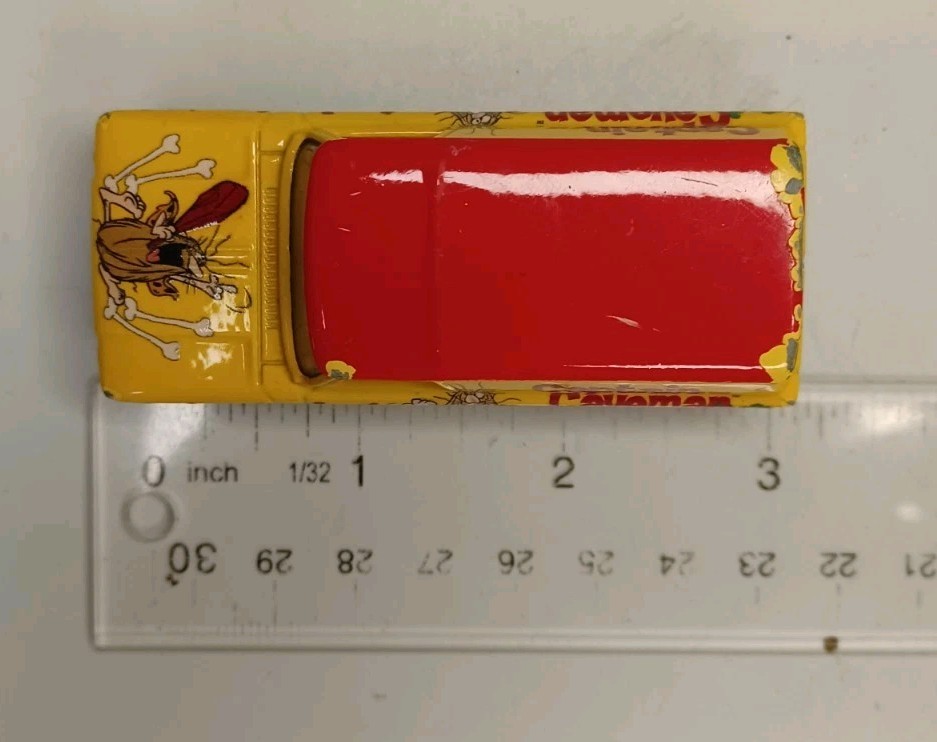 Hot Wheels 2013  GMC Hanna Barbara Captain Caveman Diecast Van Redlines  thumbnail 9