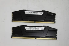 1 pair of G.Skill Ripjaws V DDR4-3200 32GB (2X16GB) F4-3200C16D-32GVK