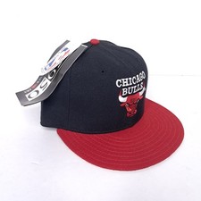 Vintage 90s Chicago Bulls New Era Hat Fitted Size 6 3/4 Pro Model 5950 Wool USA