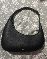 JW Pei 5S61-42 Womens Black Leather Zipper Harlee Shoulder Bag
