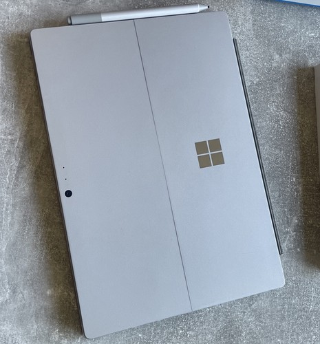 Microsoft Surface Pro, Modelo 1796, i5, Win 10 pro, Teclado, Pluma, Cargador y Caja - Imagen 18 de 19