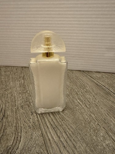 Lalique Voile Perfumed Body Lotion 1.7 oz - Picture 2 of 3