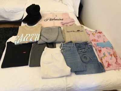 Riesen Marken Kleiderpaket Damen Gr.S/M