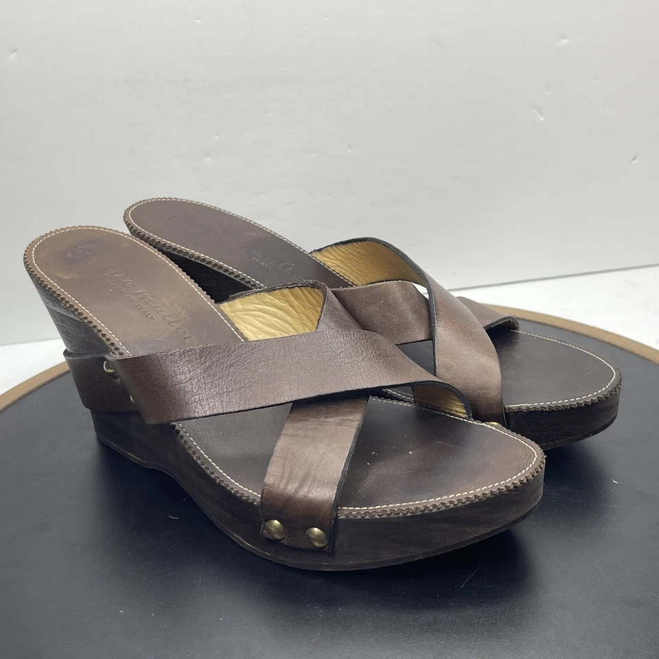 Sandalia Bettye Muller Cuero Cuña Marrón Talla 8 Correa Cruzada Hecha en Italia Foto 2 de 4