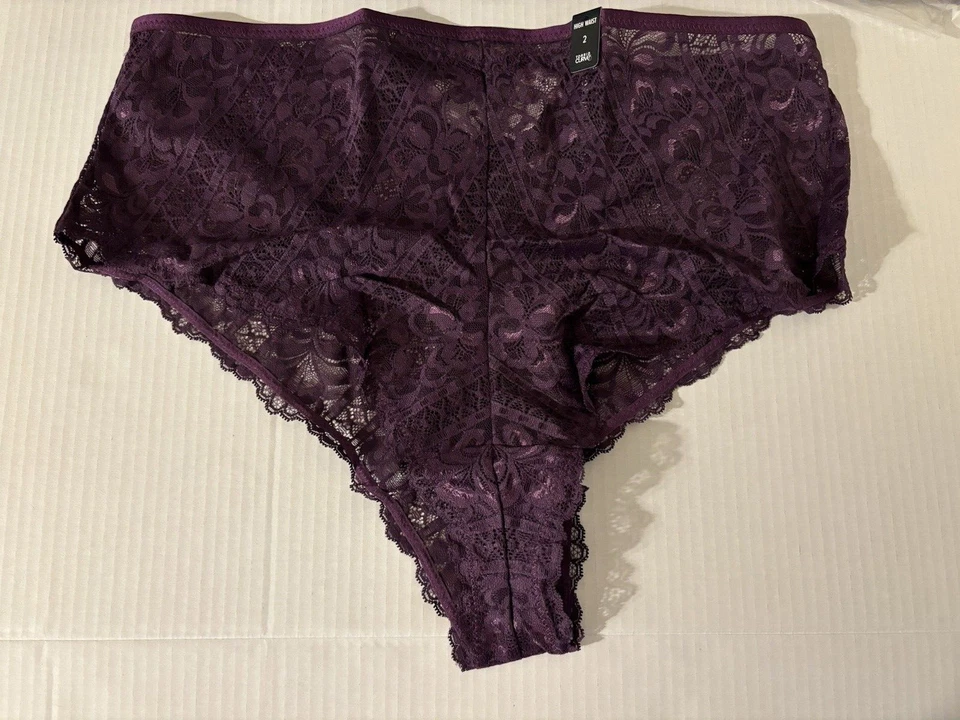 Panty Tanga Floral a Rayas Púrpura Tórrido Con Pierna Corte Alto Panty Plus 2X ¡Nuevo! Foto 2 de 4