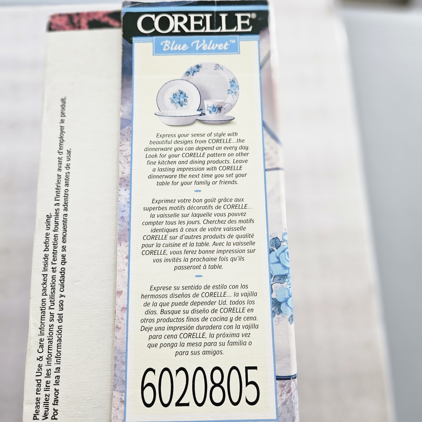 CORELLE Blue Velvet Rose 20 Piece Dinnerware Vintage Set NIB