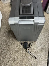 Coleman PowerChill Model 564 Iceless Cooler 12V Thermoelectric 40 Qt. W Adapter