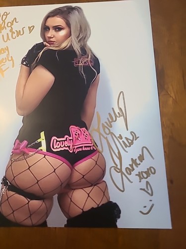Preciosa lucha libre autografiada firmada por Miss Larkan Danielle 8x10 WWE TNA AEW - Imagen 3 de 5