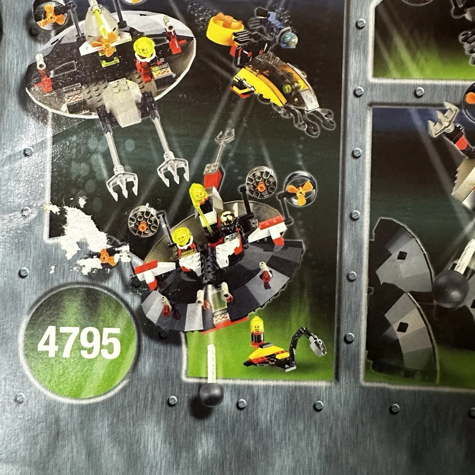 Lego Alpha Team Mission Deep Sea 4795 Ogel Underwater Base Instruction Manual - Image 4 of 4