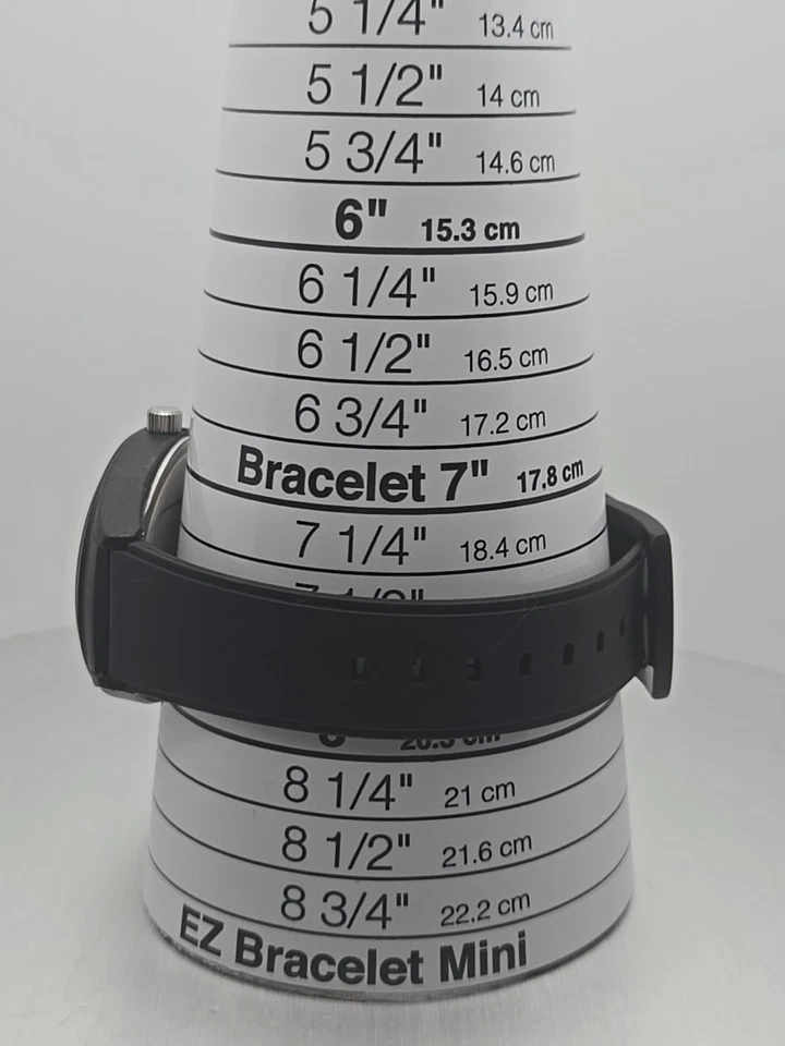 Mens Q&Q Watch, New Battery Works Great - Image 2 of 4