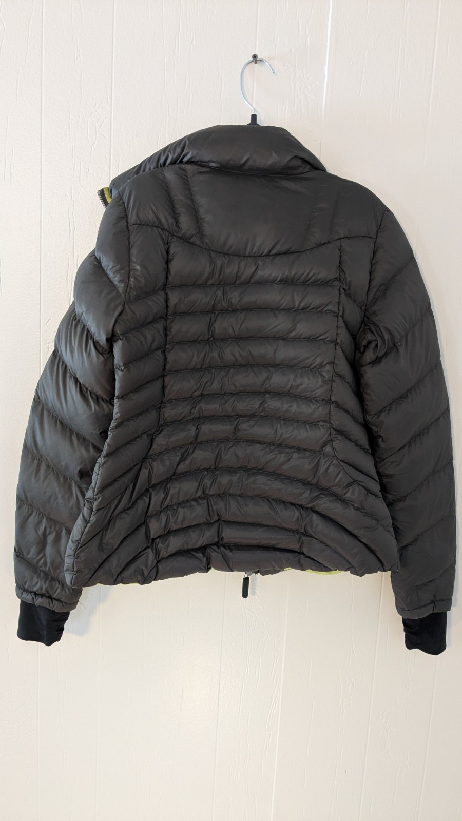Halifax Traders women's Down  jacket  gray/neon g… - image 5