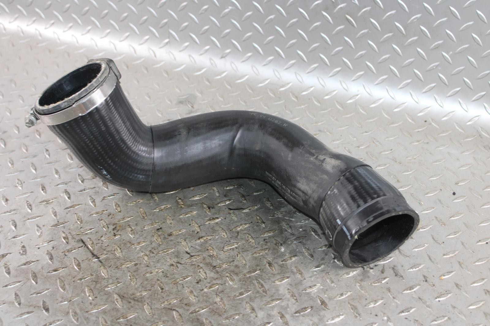 13-18 Flying Spur 6.0L Motor Engine Right RH Upper Charge Pipe Hose Unit OEM WTY