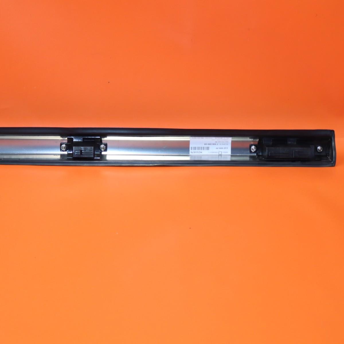 ROLLS ROYCE CULLINAN DOOR MOLDING RIGHT REAR 2017-2021 2022 2023 51137448580 OEM
