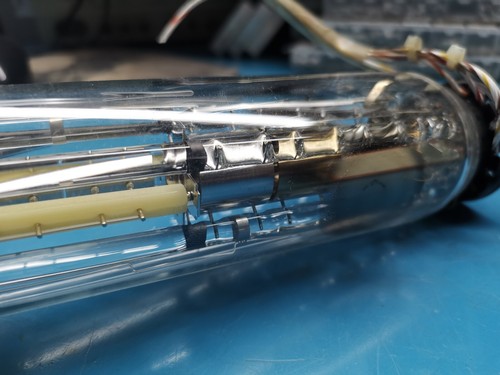 Osciloscopio Tektronix 465B tubo CRT 154-0731-00 - Imagen 11 de 12