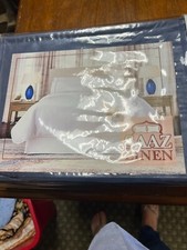 Bedding: NWOT "Saaz Linen" Navy Blue Queen Size sheet set 1000 Thread Count