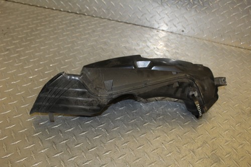 2007 SUZUKI GSXR600 GSX-R600 RIGHT RAM AIR INTAKE DUCT TUBE - Photo 1/10
