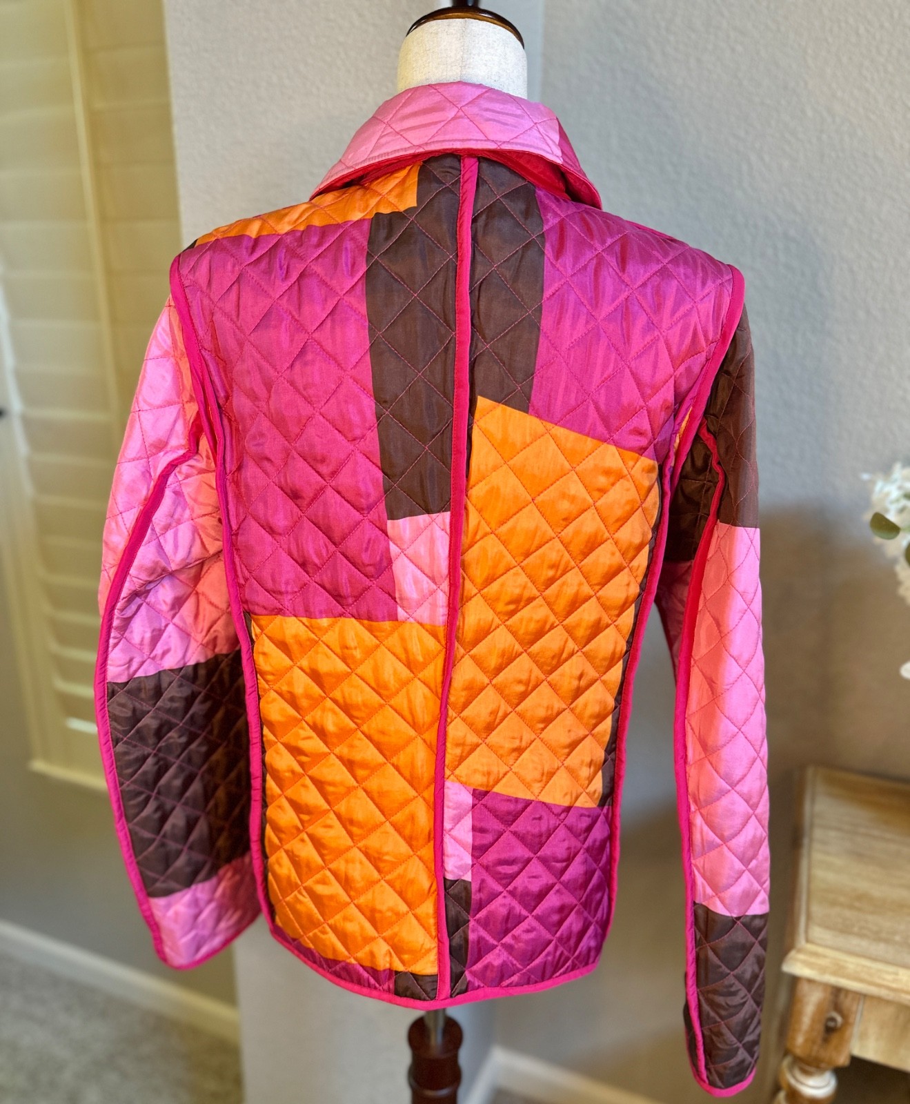 Anne Carson 100% Silk Quilted Patchwork Jacket – … - image 4