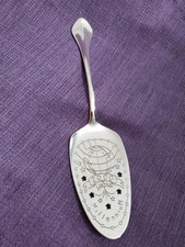 Vintage Millennium Cake/Pie Server
