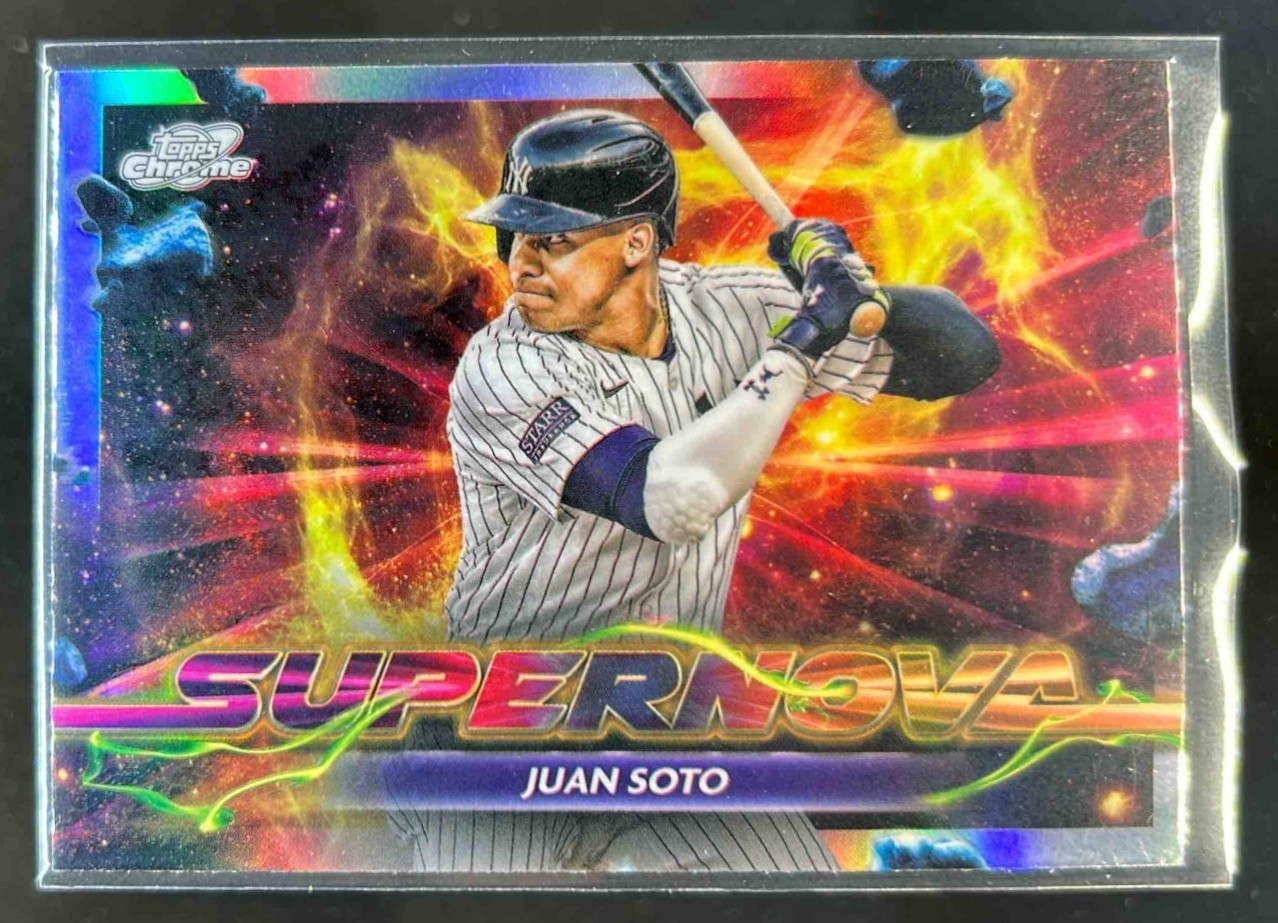 2024 Topps Cosmic Chrome Juan Soto Supernova SP #SPN-18 Yankees