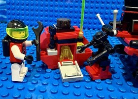 LEGO M-Tron Lot 6956 6833 6896 6923 No Instructions/box Complete And Near So