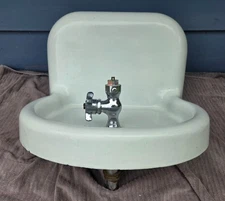 Antique Standard Sanitary Louisville Works Cast Iron Water Fountain 18x16x12 In.