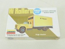 Lindberg Hi Rollers Model Kit 1023 Snap Fit High Hauler Moving Truck - Sealed Lindberg Hi Rollers Model Kit 1023 Snap Fit High Hauler Moving Truck - Sealed